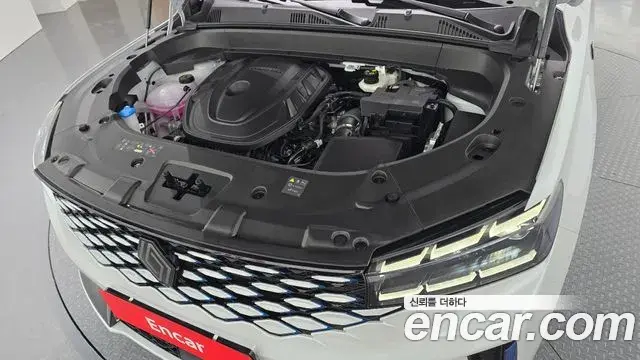 Renault Samsung Grand Koleos 2024 — ფოტო 2/20