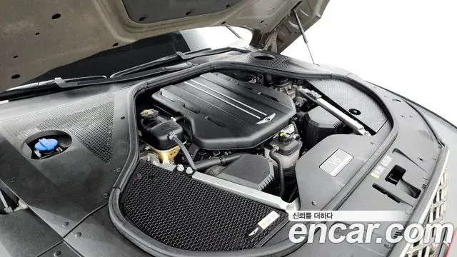 Genesis G90 2022 — ფოტო 4/20