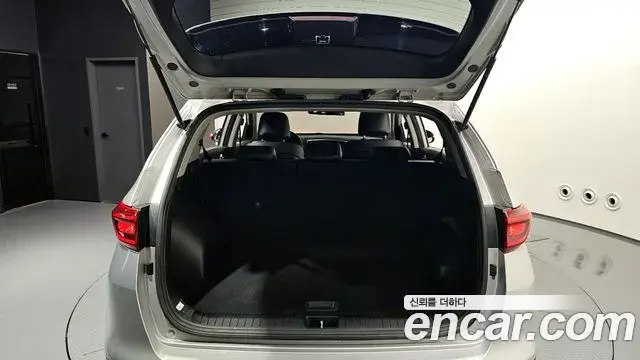 Kia Sportage The Bold 2019 — Şəkil 7/20