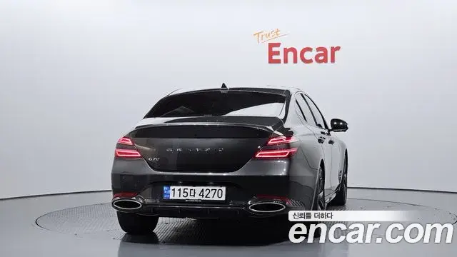 Genesis G70 2022 — Photo 16/20