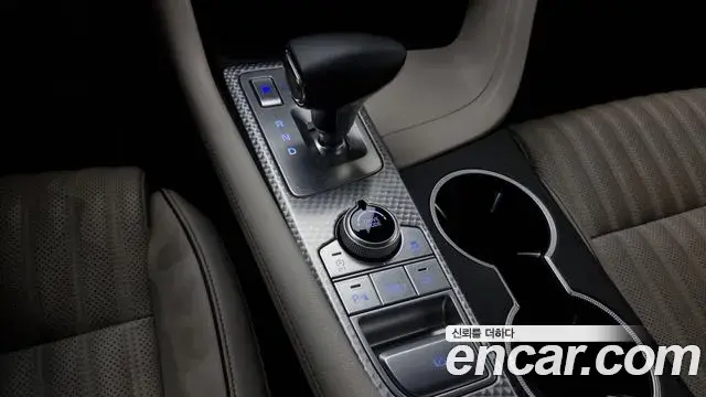 Genesis G70 2022 — Photo 14/20
