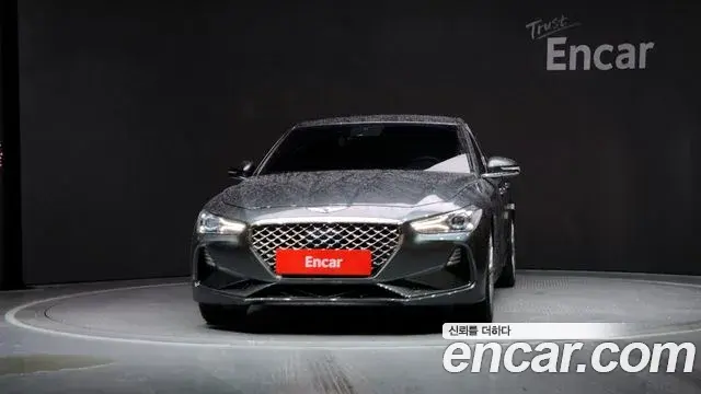 Genesis G70 2020 — ფოტო 6/20