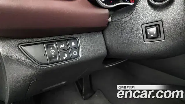 Genesis G70 2020 — ფოტო 12/20