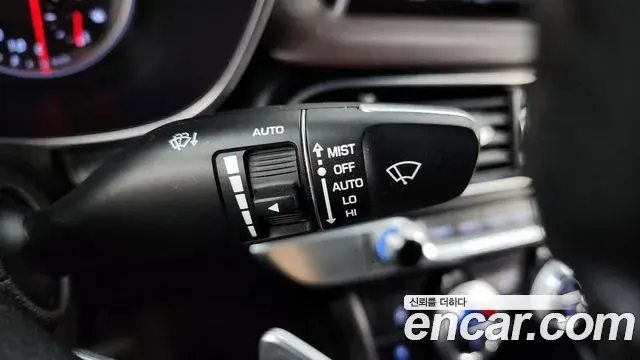 Genesis G70 2020 — ფოტო 9/20