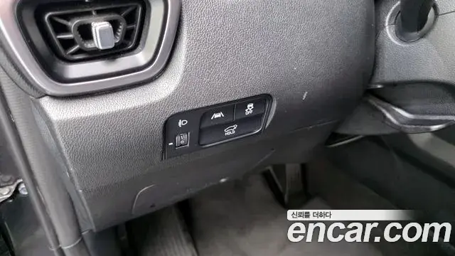 Kia Sorento 2022 — Фото 14/20