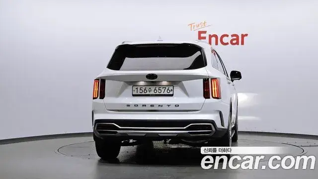 Kia Sorento 2020 — Photo 15/20