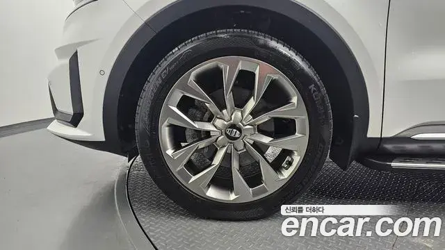 Kia Sorento 2020 — Photo 2/20
