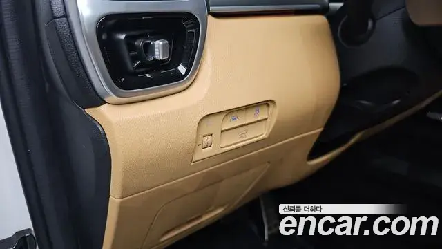 Kia Sorento 2020 — Photo 18/20