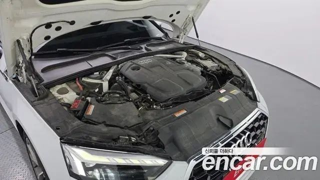 Audi A5 2021 — ფოტო 13/20