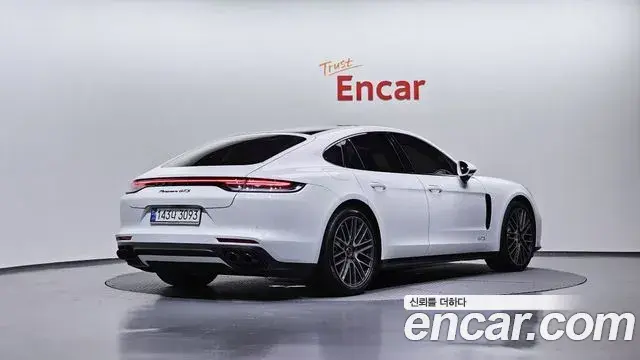 Porsche Panamera 2022 — Şəkil 3/20