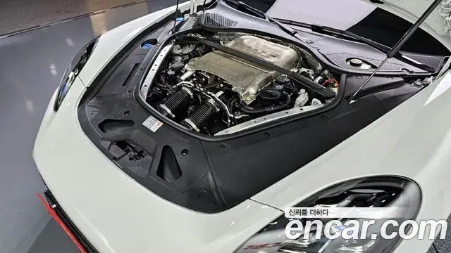 Porsche Panamera 2022 — Şəkil 16/20