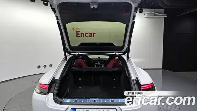Porsche Panamera 2022 — Şəkil 10/20