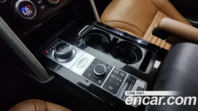 Land Rover Discovery 5 2018 — Фото 9/20