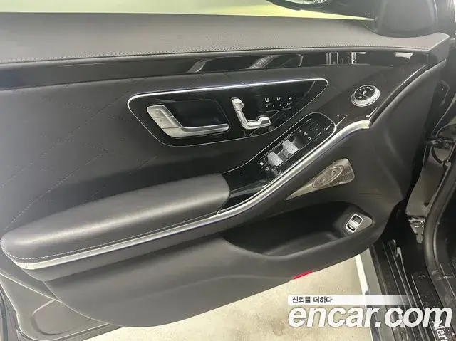 Mercedes-Benz S-Class 2023 — ფოტო 6/17