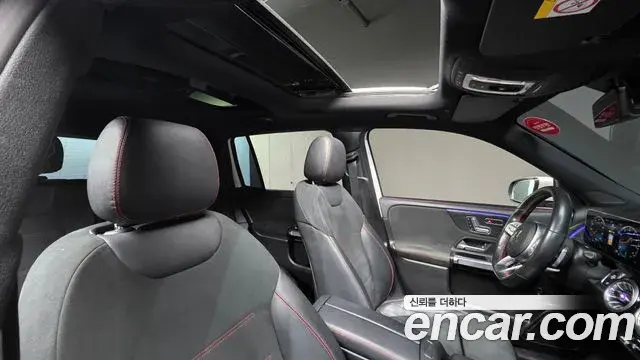 Mercedes-Benz GLB-Class 2020 — ფოტო 8/20
