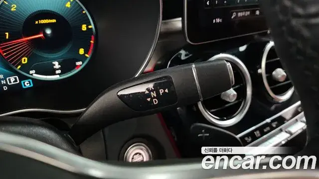 Mercedes-Benz GLC-Class 2020 — ფოტო 12/20