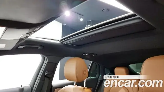 Mercedes-Benz GLC-Class 2020 — ფოტო 15/20