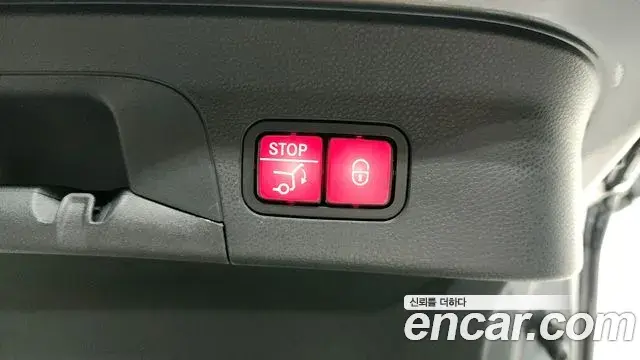 Mercedes-Benz GLC-Class 2020 — ფოტო 6/20