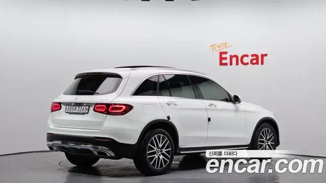 Mercedes-Benz GLC-Class 2020 — ფოტო 3/20