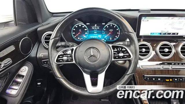 Mercedes-Benz GLC-Class 2020 — ფოტო 5/20