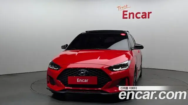 Hyundai Veloster 2018 — Photo 9/20