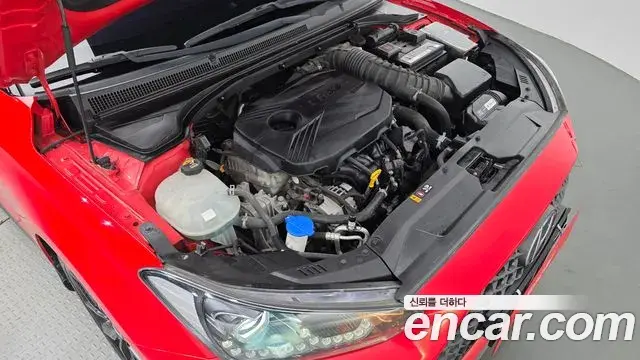 Hyundai Veloster 2018 — Photo 14/20