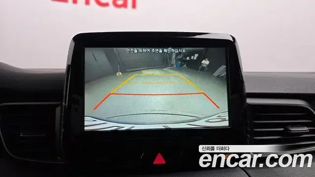 Hyundai Veloster 2018 — Photo 3/20