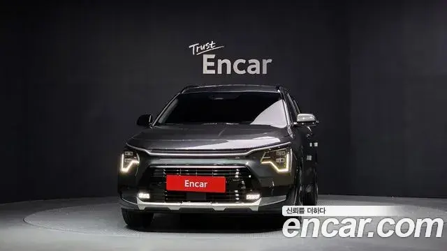 Kia Niro 2023 — Şəkil 11/20