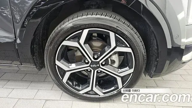 Kia Niro 2023 — Şəkil 15/20