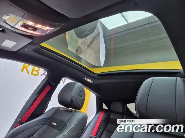 Mercedes-Benz GLE-Class 2024 — Şəkil 16/19