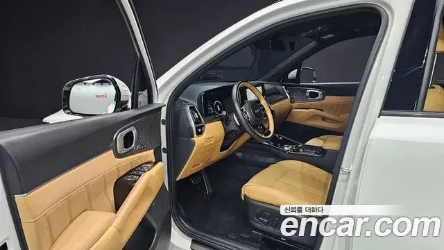 Kia Sorento 2023 — Photo 9/20