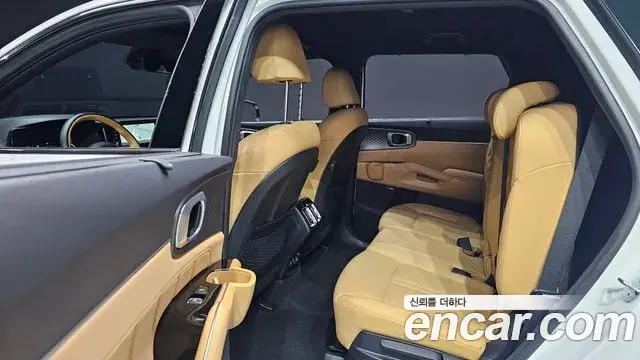 Kia Sorento 2023 — Photo 20/20
