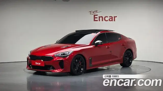 Kia Stinger Meister 2022 — Photo 3/20