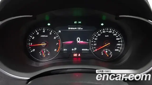 Kia Stinger Meister 2022 — Photo 18/20