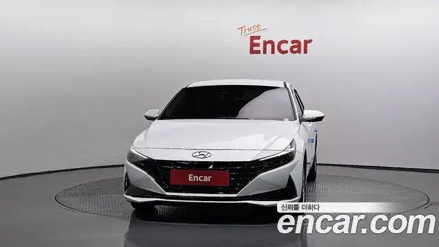 Hyundai The New Avante Hybrid 2021 — Şəkil 9/20