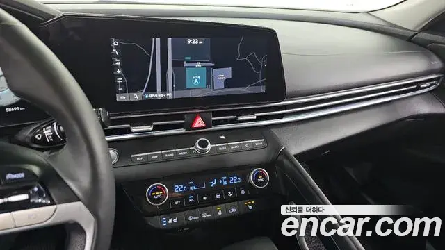 Hyundai The New Avante Hybrid 2021 — Şəkil 17/20