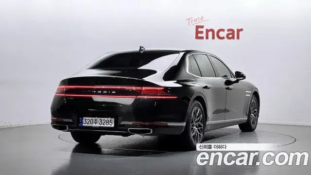 Genesis G90 2022 — ფოტო 12/20