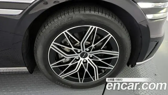 Genesis G90 2022 — ფოტო 14/20