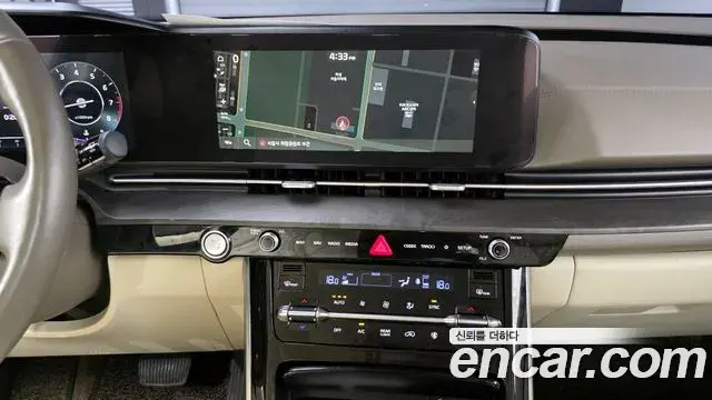 Kia Carnival 2021 — Фото 16/20