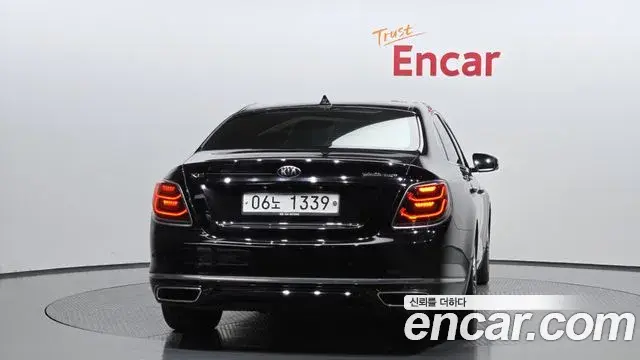 Kia The K9 2018 — Şəkil 16/20