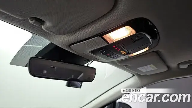 Hyundai Sonata Hybrid 2021 — Photo 7/20