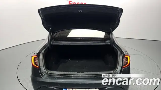 Hyundai Sonata Hybrid 2021 — Photo 9/20