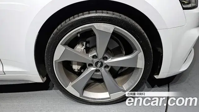 Audi A5 2019 — Photo 11/20