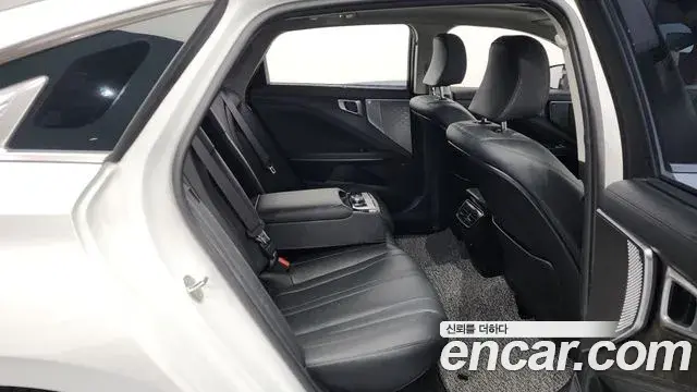 Kia K8 2023 — Photo 19/20