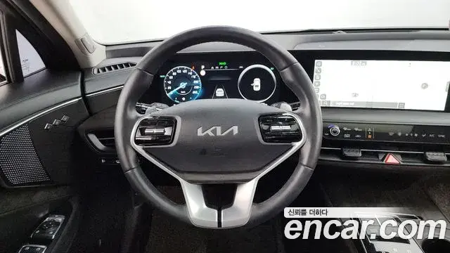 Kia K8 2023 — Photo 15/20