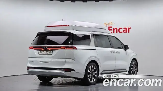 Kia Carnival 2022 — Фото 2/20