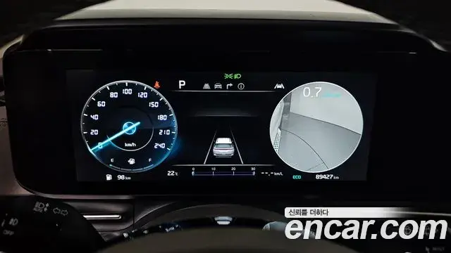 Kia Carnival 2022 — Фото 8/20