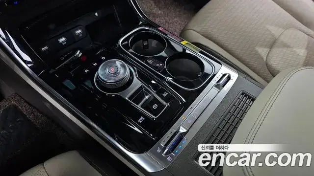 Kia Carnival 2022 — Фото 9/20