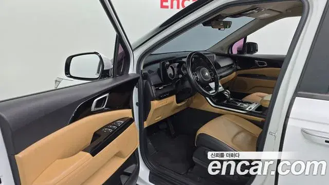 Kia Carnival 2020 — Şəkil 8/20
