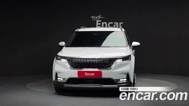 Kia Carnival 2023 — Фото 3/20